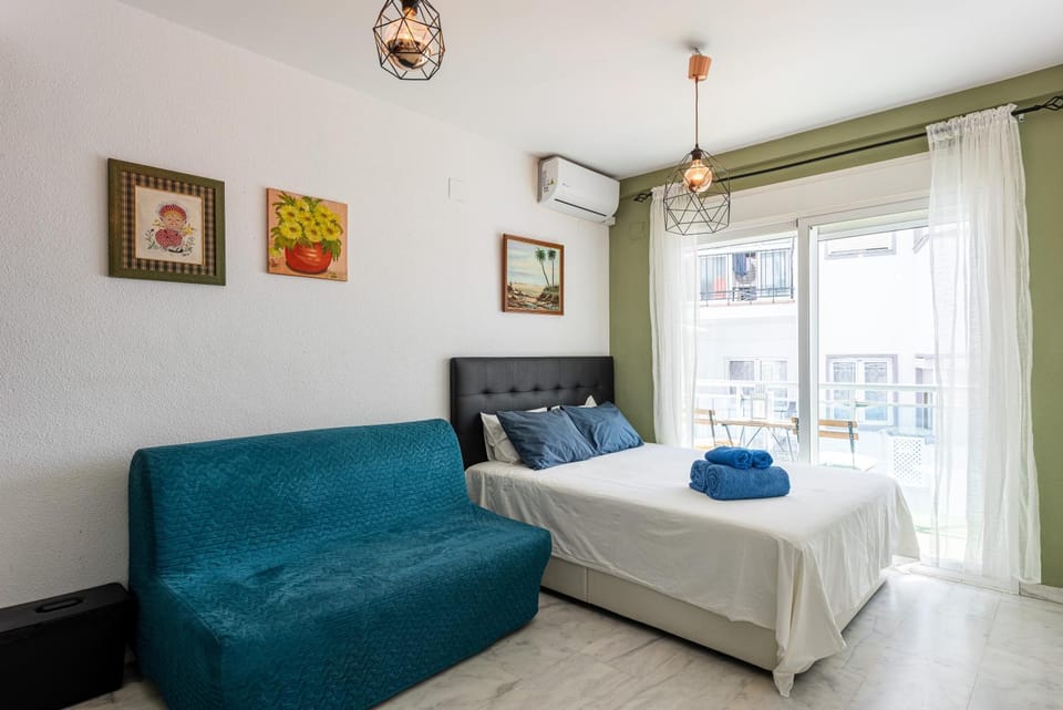 Living room, Bedroom