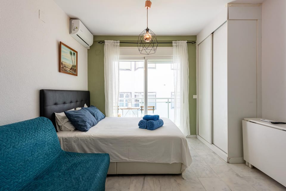 Living room, Bedroom