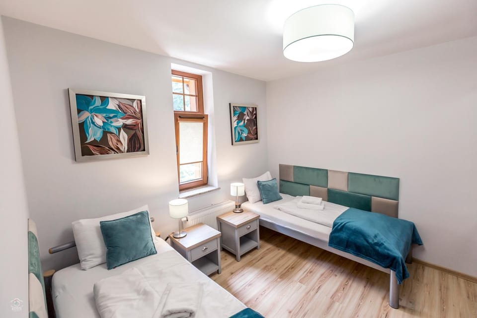 Apartament 41 w Willi Józefina, parking w cenie! MBnoclegi Apartment in Lower Silesian Voivodeship