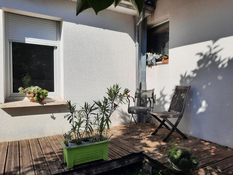 O BELLOC Apartment in Occitanie