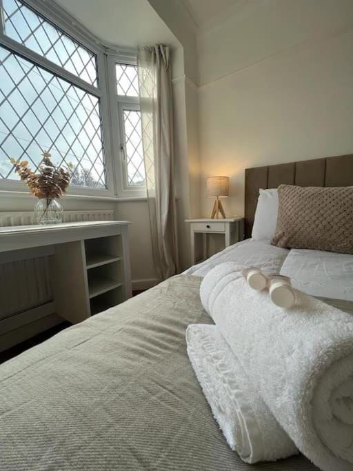 Beautiful house/Parking Apartment in London