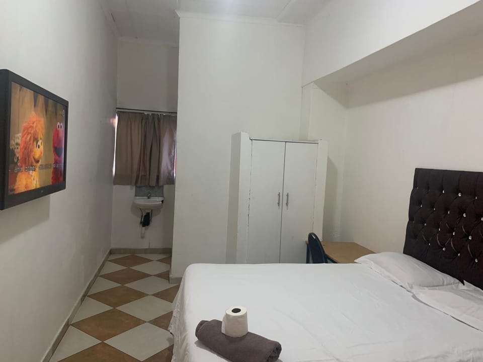 Defountain Guest House Bed and Breakfast in Johannesburg