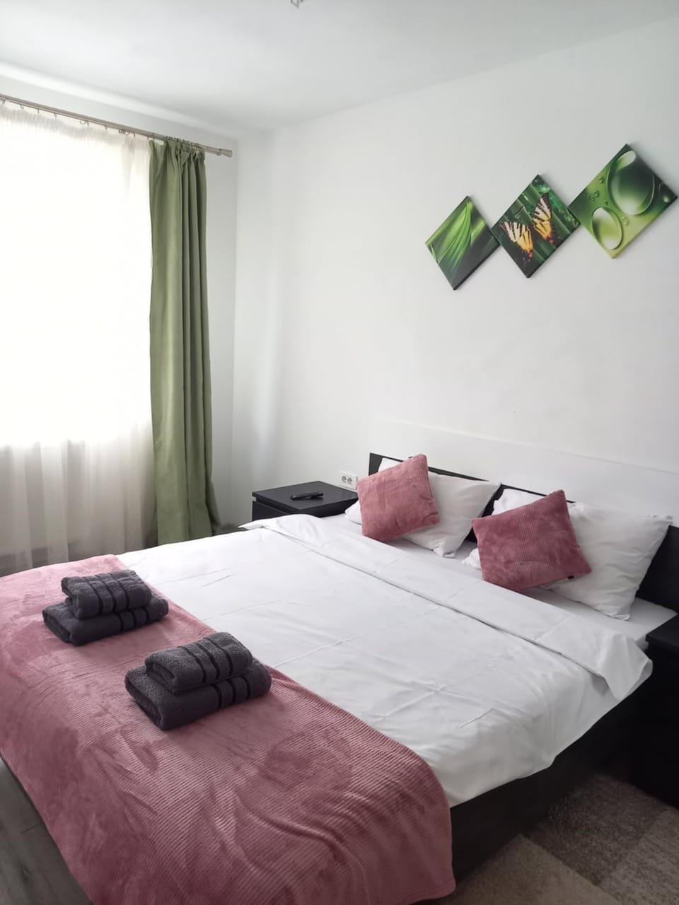 Bright&Cozy CORESI Apartment in Brasov