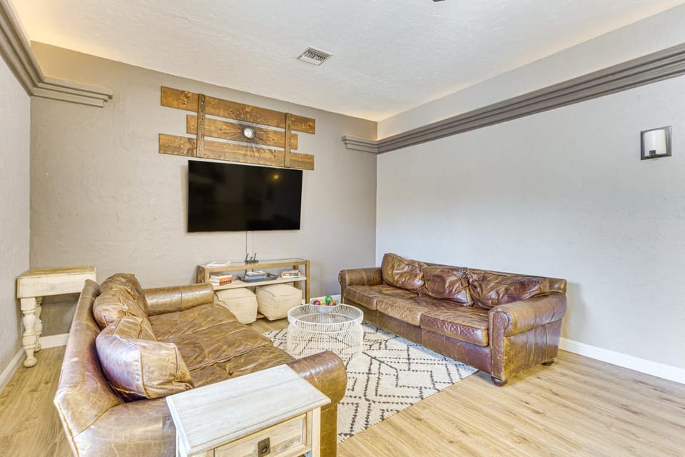 Palm Desert Home w/ Pool, Near Shops on El Paseo! House in Palm Desert