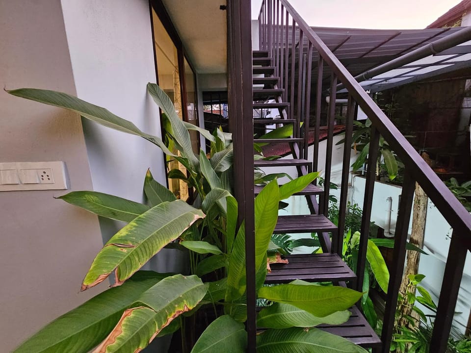 Idha Artists' Gallery - Stay with Art Vacation rental in Kochi