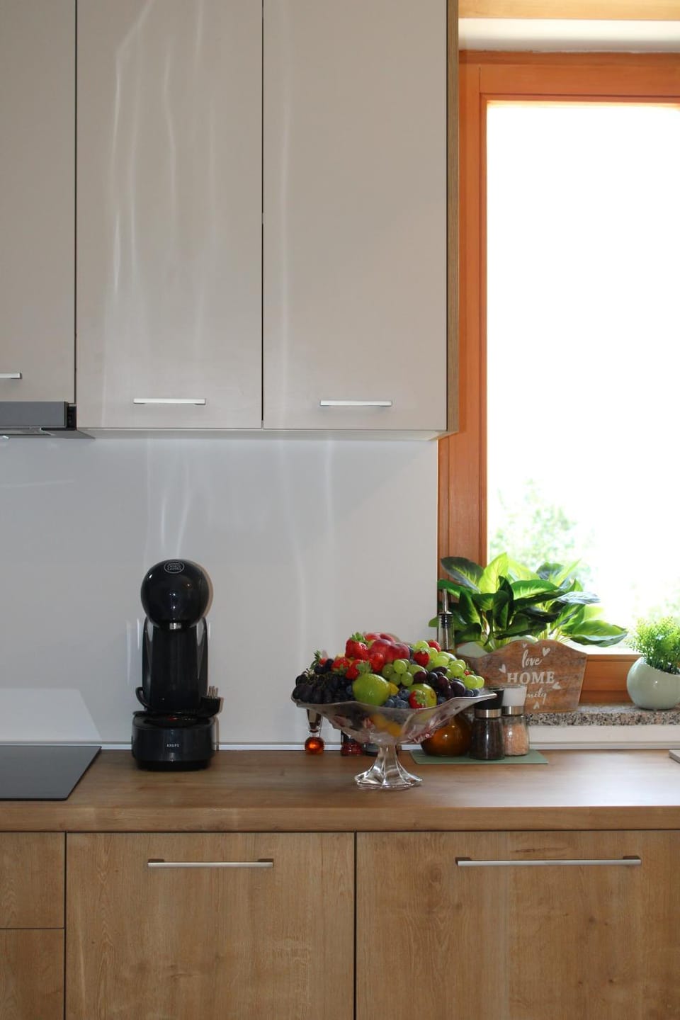 Coffee/tea facilities, Kitchen or kitchenette, Food and drinks