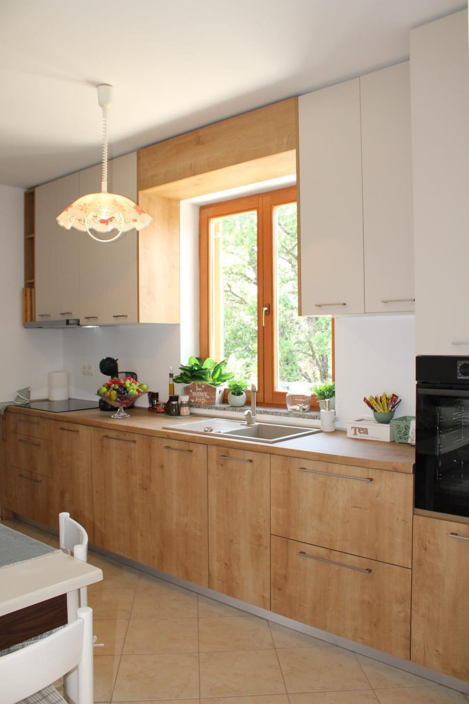 Kitchen or kitchenette, pet friendly