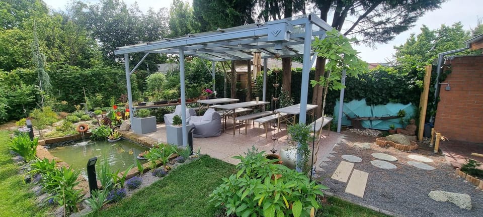 BBQ facilities, Garden view
