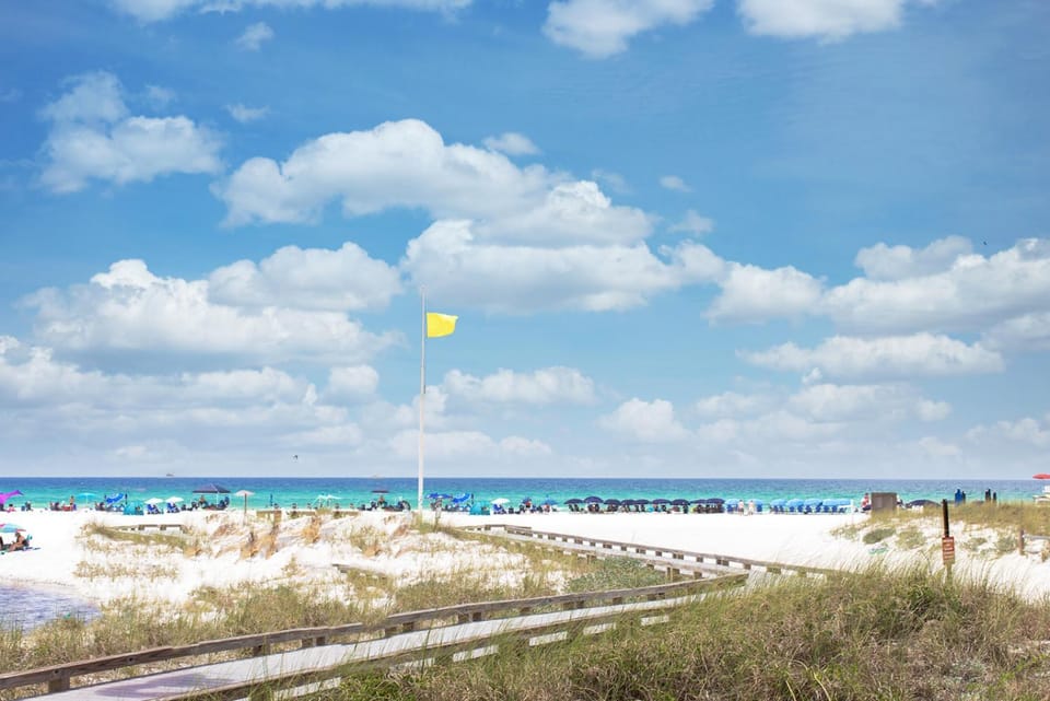 Sealake Cottage House in Grayton Beach