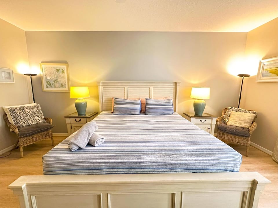 5 bedrooms pool home Calabay Villa in Four Corners