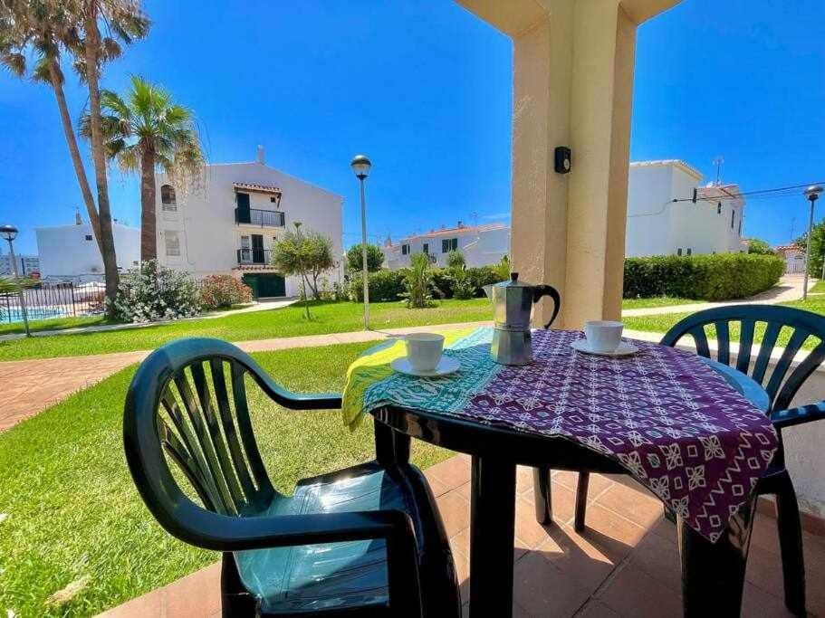Pura Vida -Apartamento con piscina junto la playa Apartment in Cala en Blanes