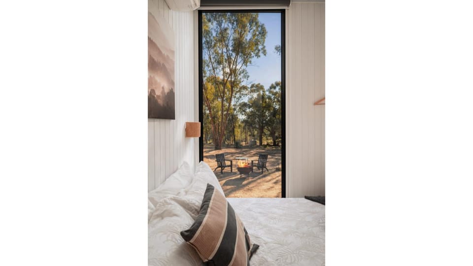 Bed, View (from property/room)