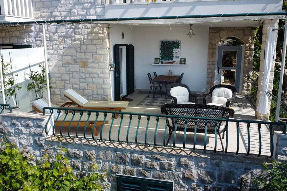 Bird's eye view, Balcony/Terrace, Seating area