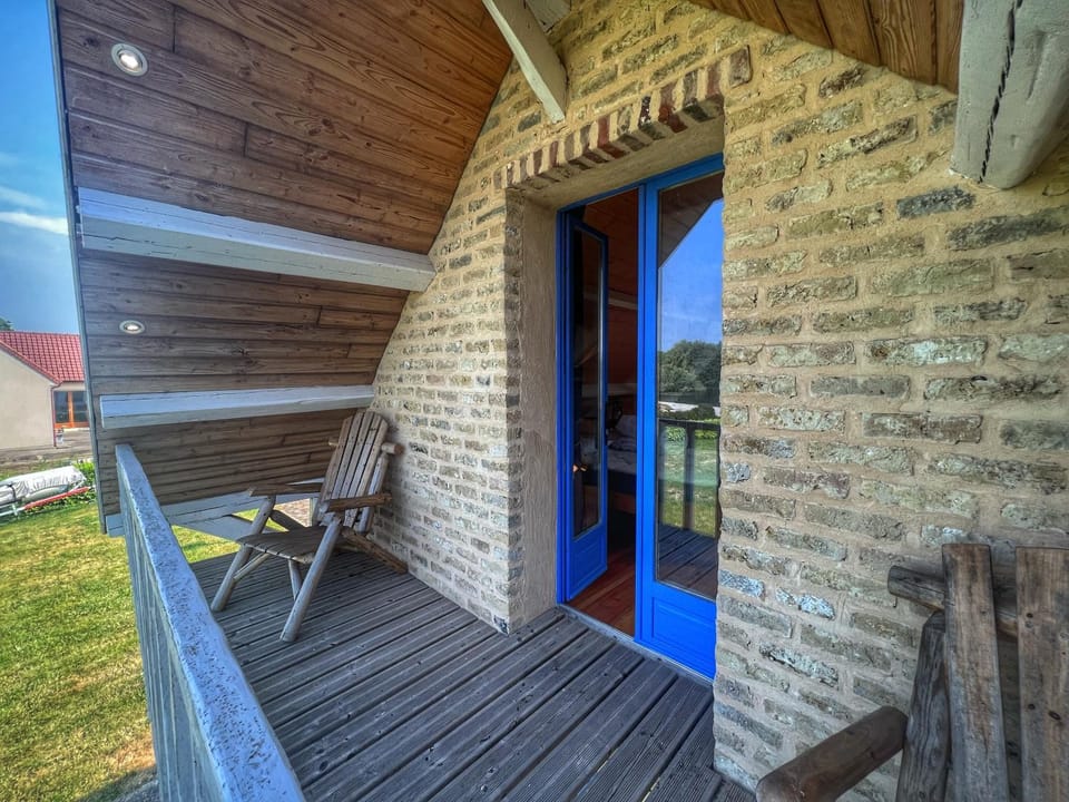 Gite du lac du Palentin Ardres House in Hauts-de-France