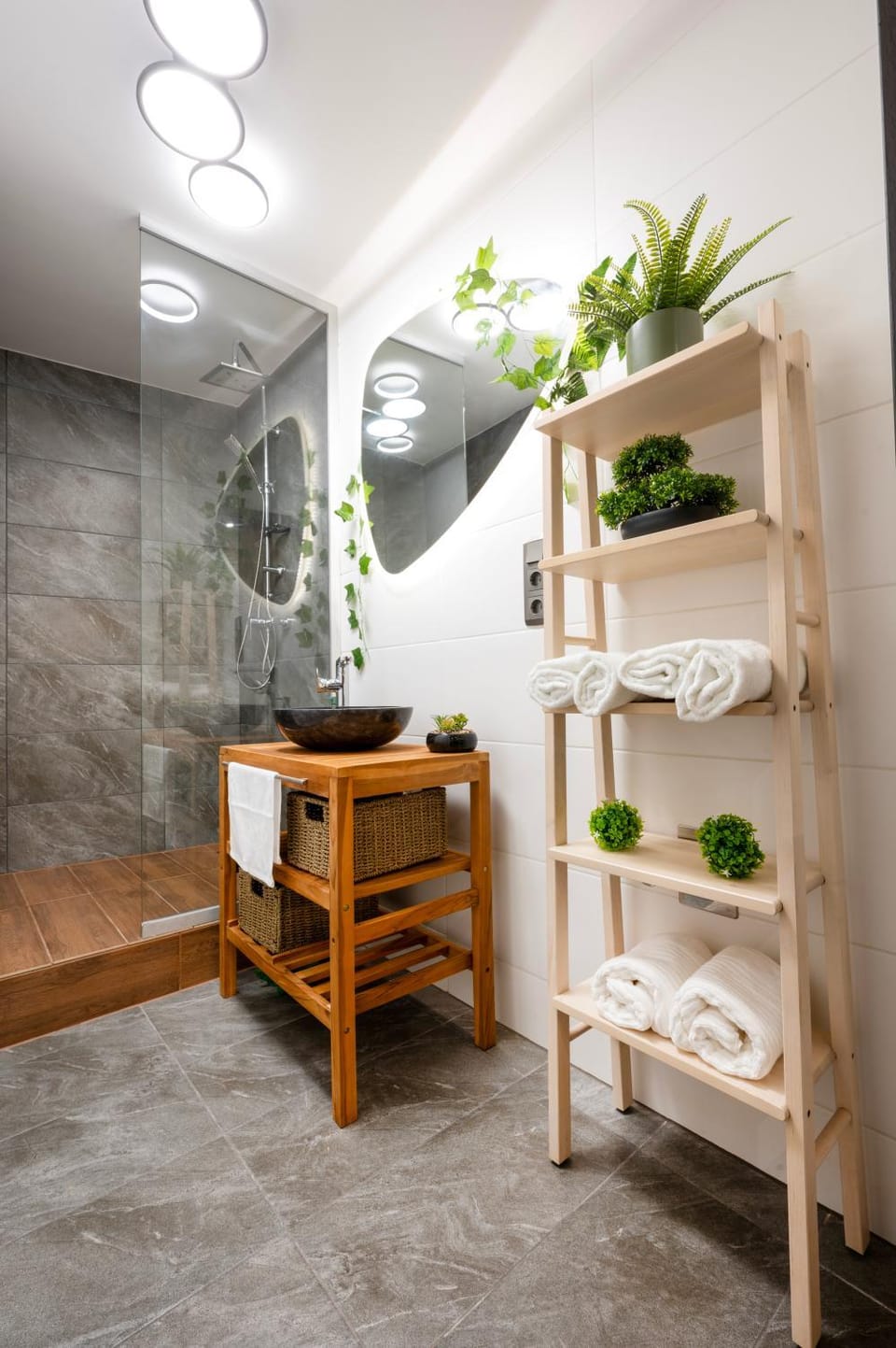 Green Comfort inside or outside Apartment in Hungary