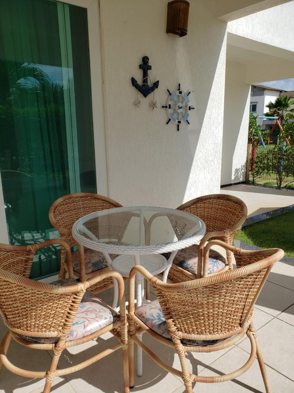 Patio, Garden view