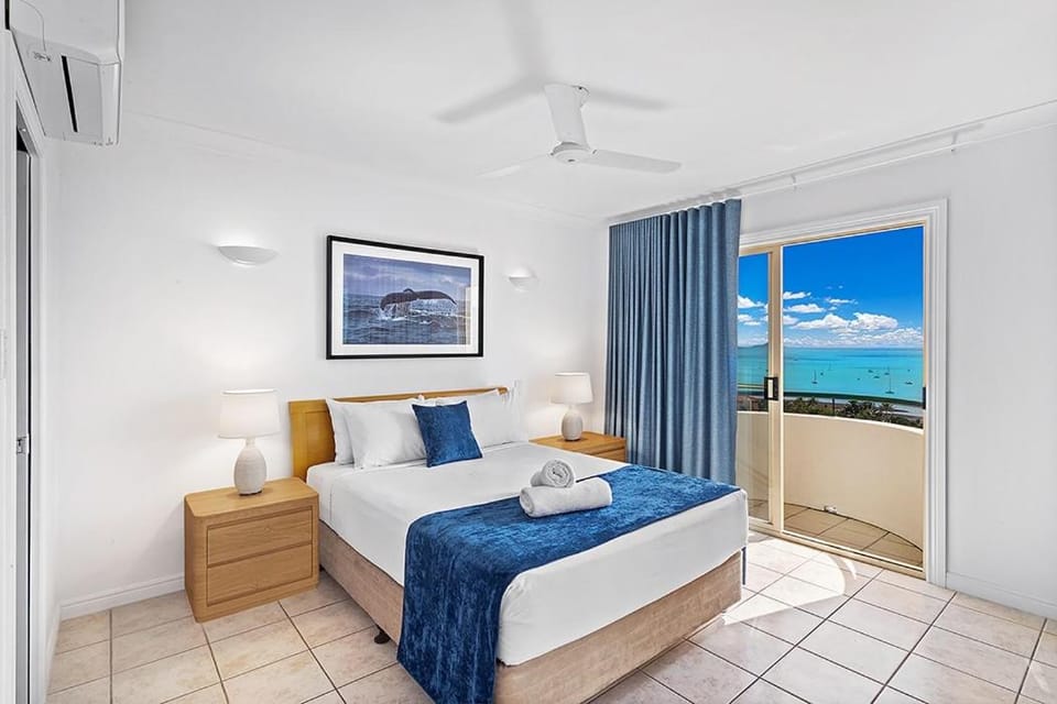 Airlie Hasta Manana Apartment in Airlie Beach