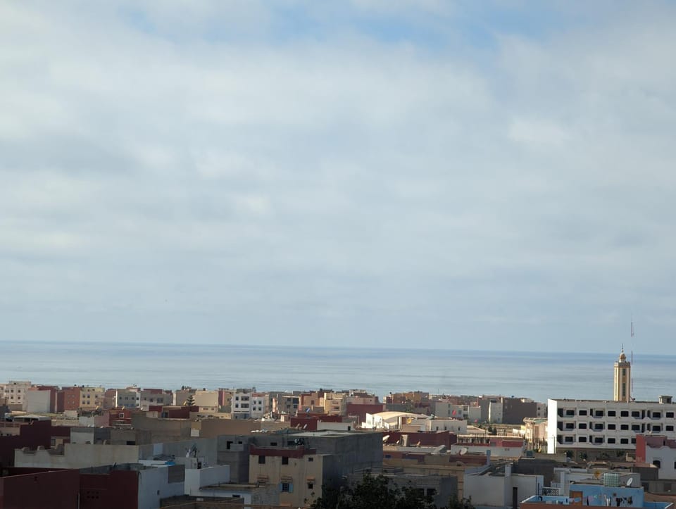 City view, Sea view