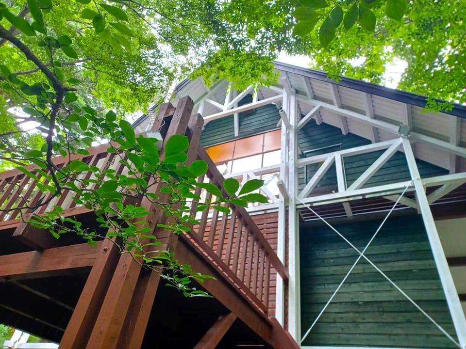 Property building, Balcony/Terrace