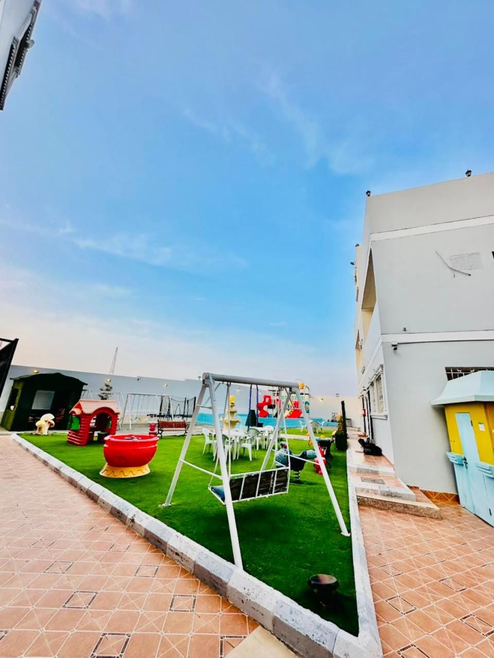 Property building, Garden, Kids's club, Swimming pool