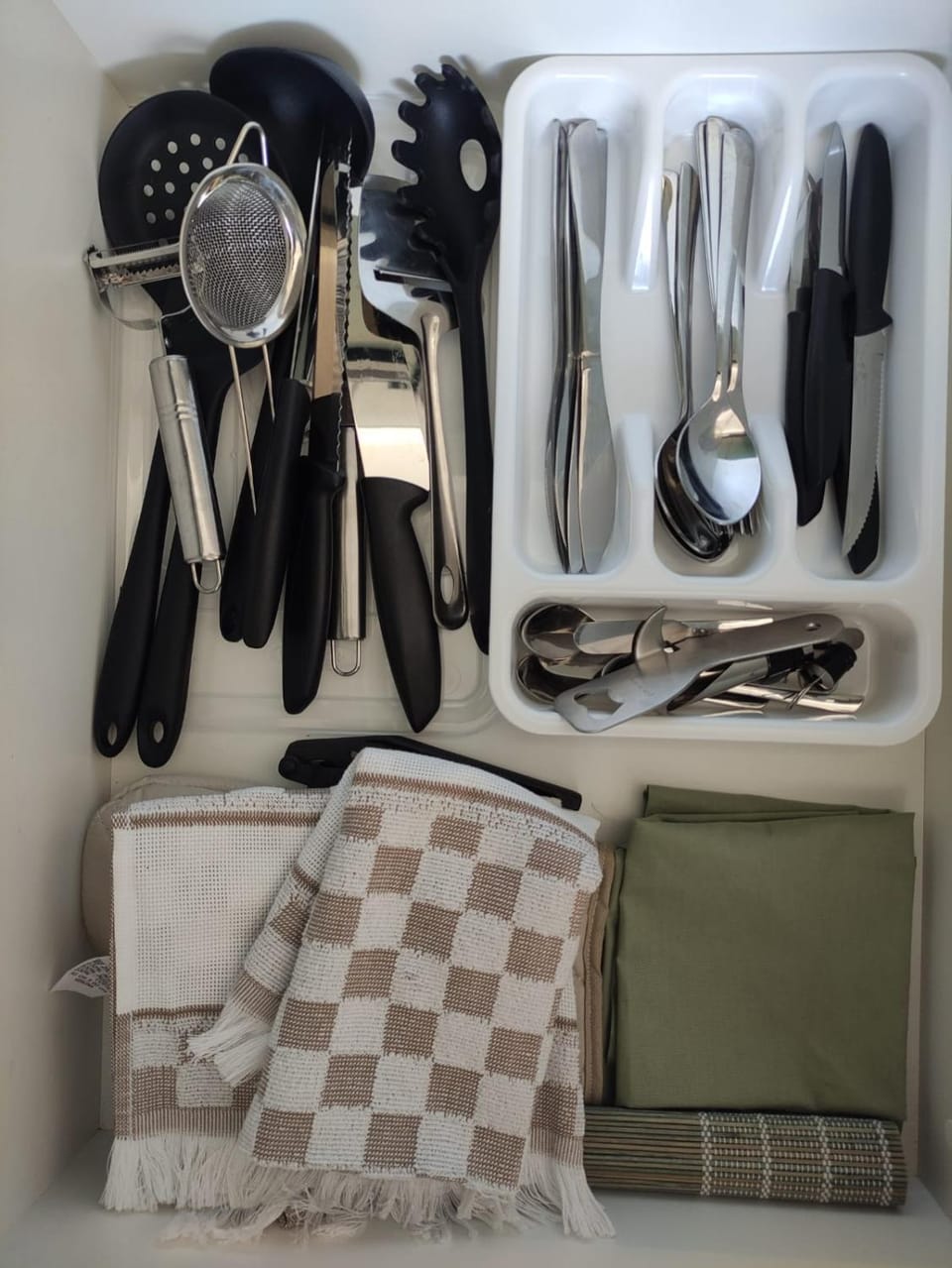 Kitchen or kitchenette, Photo of the whole room