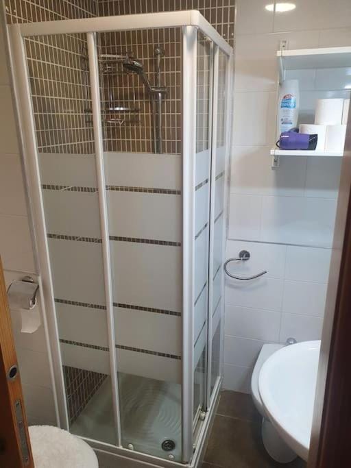 2F, Aire Acond, 85m2, 2 dormit mas sofá cama, 6 huéspedes, WIFI gratis Apartment in Andalusia