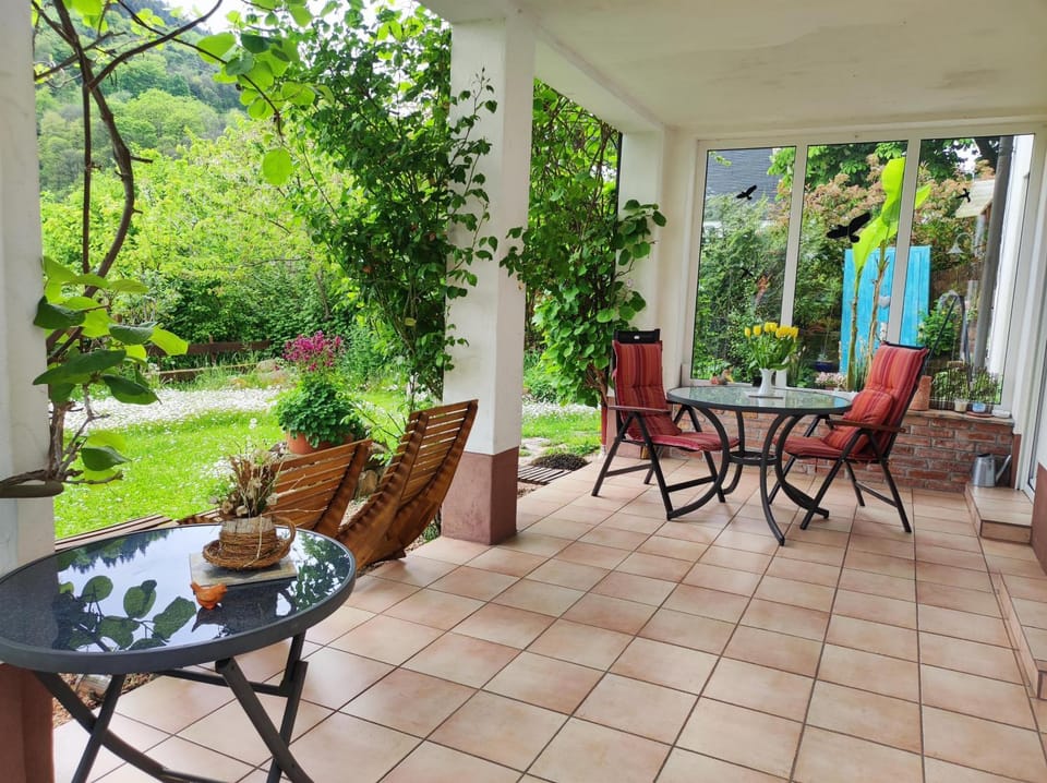 Day, Garden, View (from property/room), Balcony/Terrace, Balcony/Terrace, Garden view