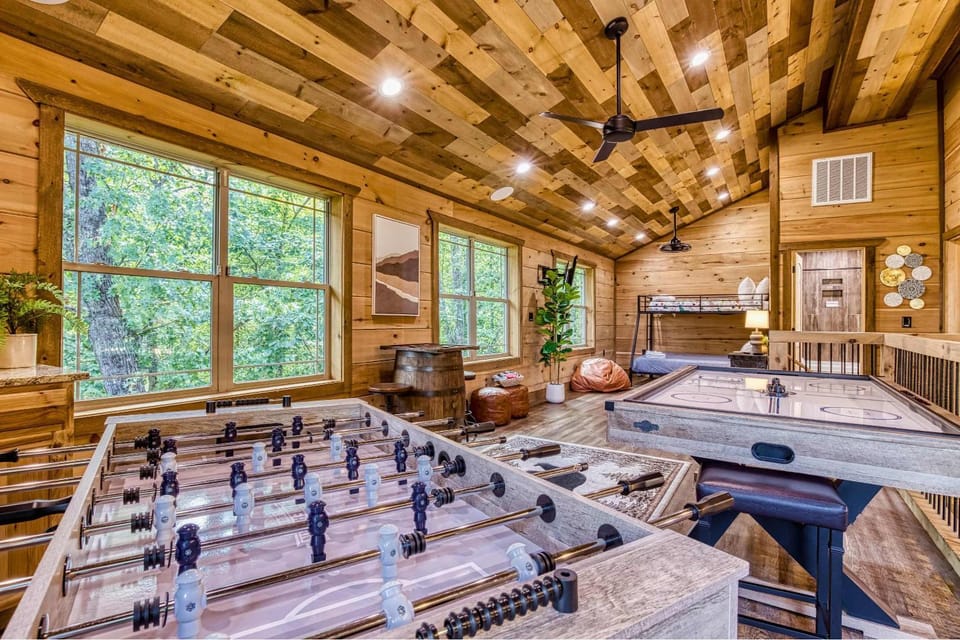 Smoky Mist Ridge - NEW! Relaxing Luxury Cabin Getaway! Cabin in Gatlinburg