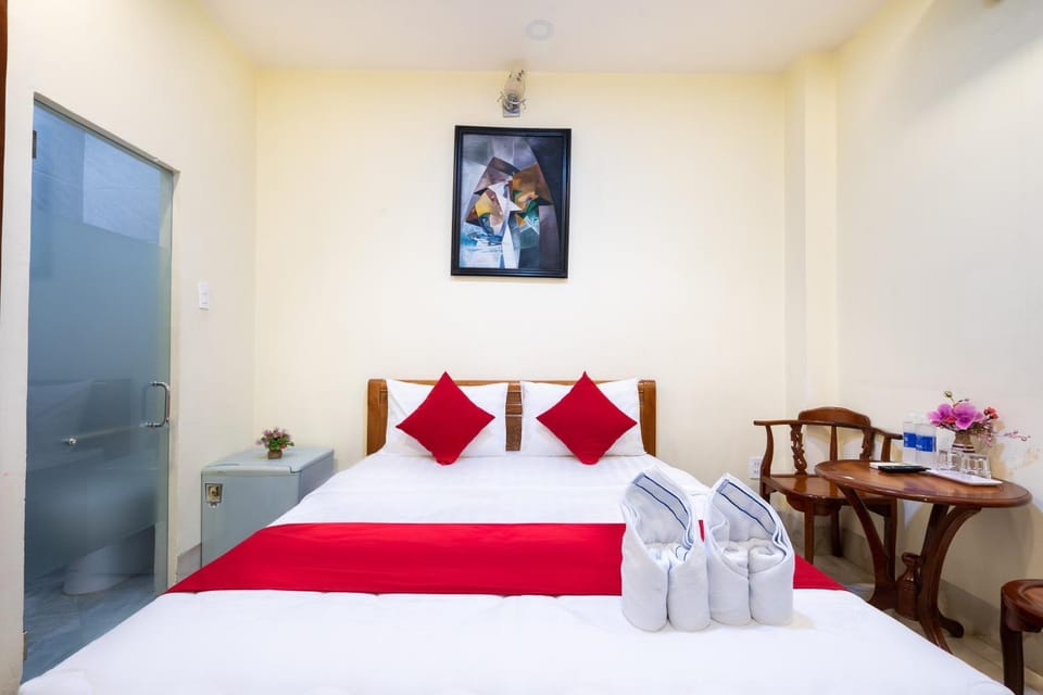 Mai Phương - RUBY SAIGON HOTEL Hotel in Ho Chi Minh City