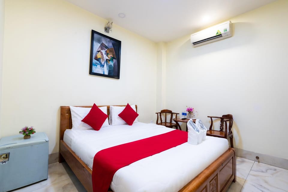 Mai Phương - RUBY SAIGON HOTEL Hotel in Ho Chi Minh City