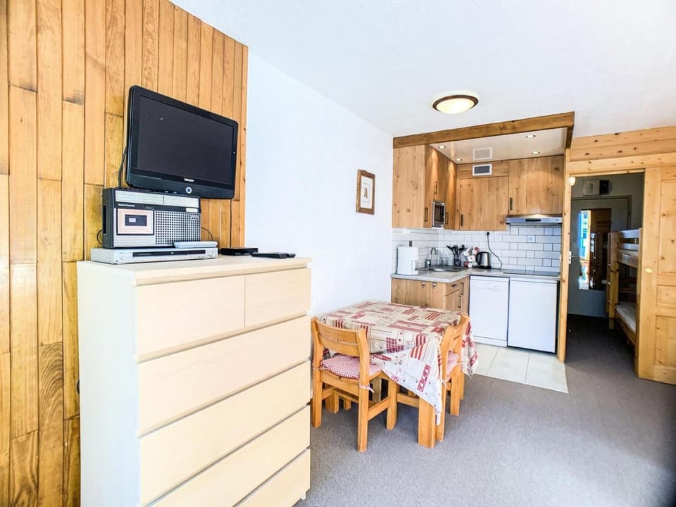 Résidence Prariond A - Studio à 100 mètres du funiculaire MAE-3484 Apartment in Tignes