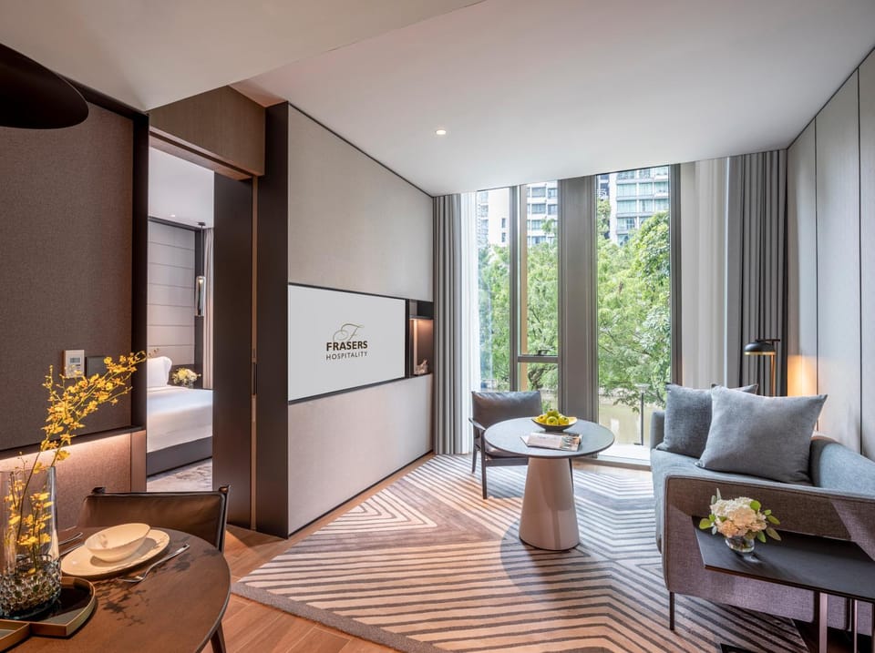 View (from property/room), Living room, Seating area, Dining area, Bedroom