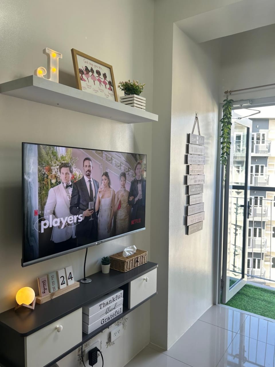 JustRelax Staycation at Vine Residences Apartment in Quezon City