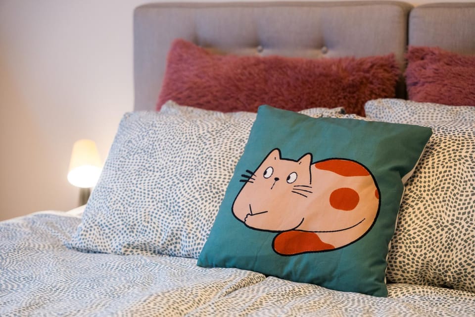 Bed, Bedroom