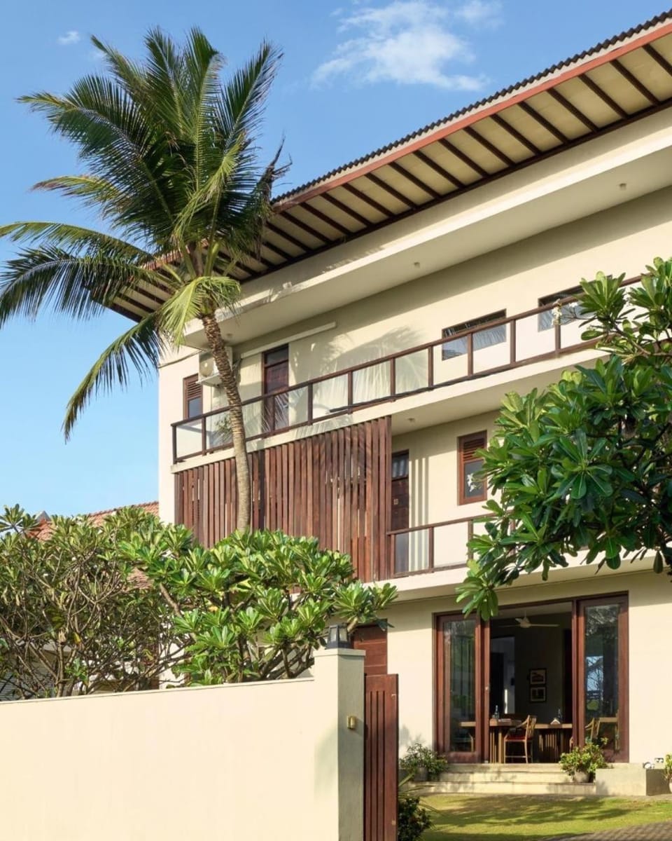 Property building, Balcony/Terrace, Garden view