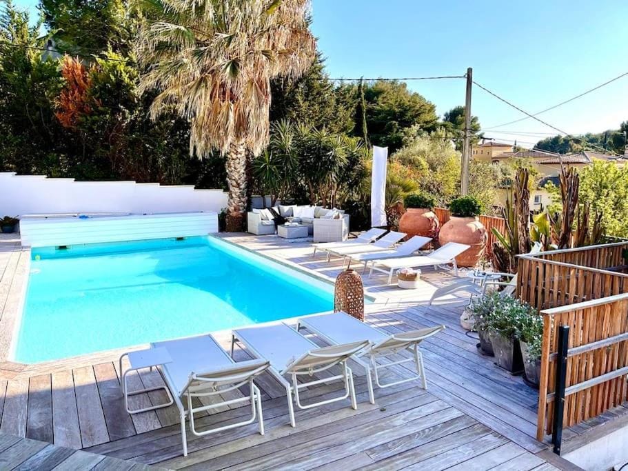 Amazing Villa in Bandol/Sanary with heated pool Villa in Sanary-sur-Mer