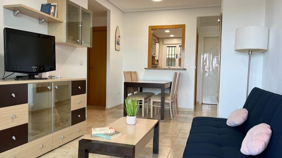 Apartamento con vistas al mar y montaña Apartment in Valencian Community