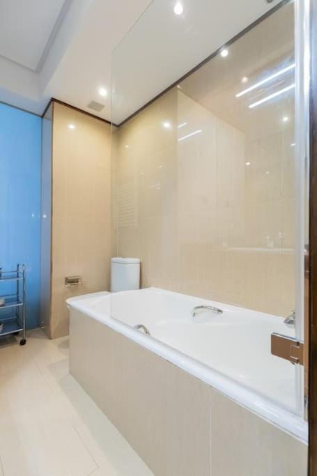 Bathroom, Bath