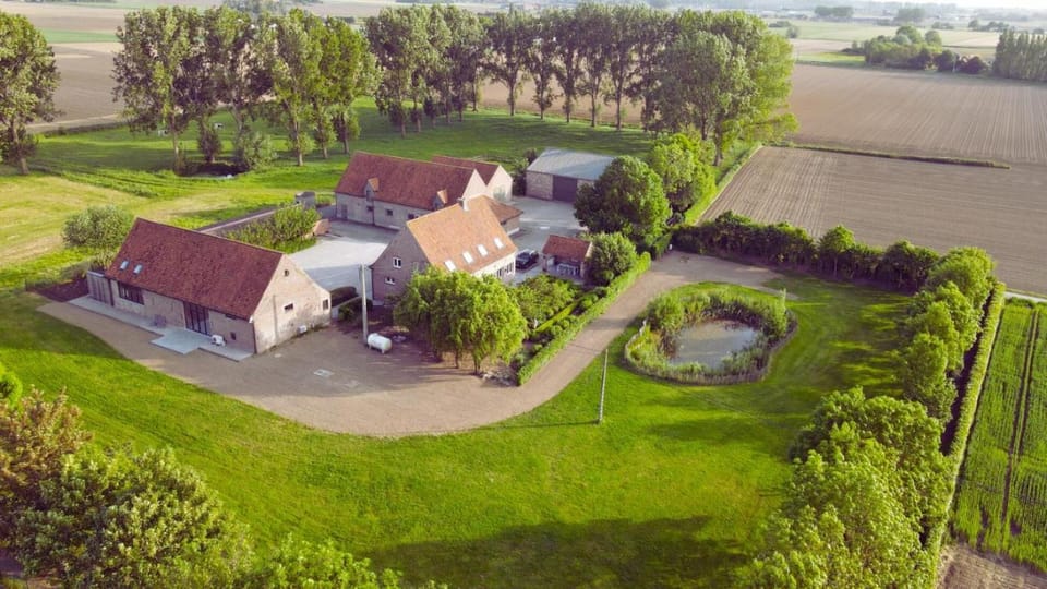 Hoeve-C House in Ypres