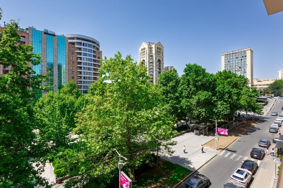 Aram street, 3 bedrooms Grand, Beautiful apartment DI777 Apartment in Yerevan