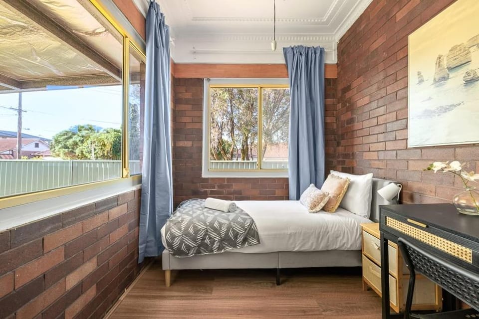 Comfort Single Room - Private - Prime Spot in Hurstville Bed and Breakfast in Sydney