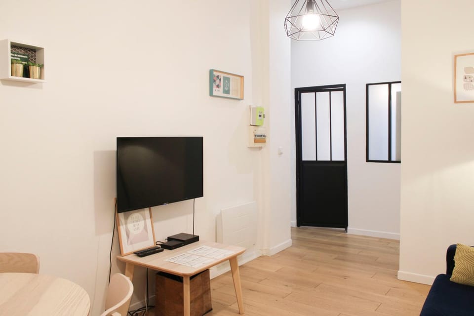 Cozy apartment - close to Montmartre Apartment in Paris