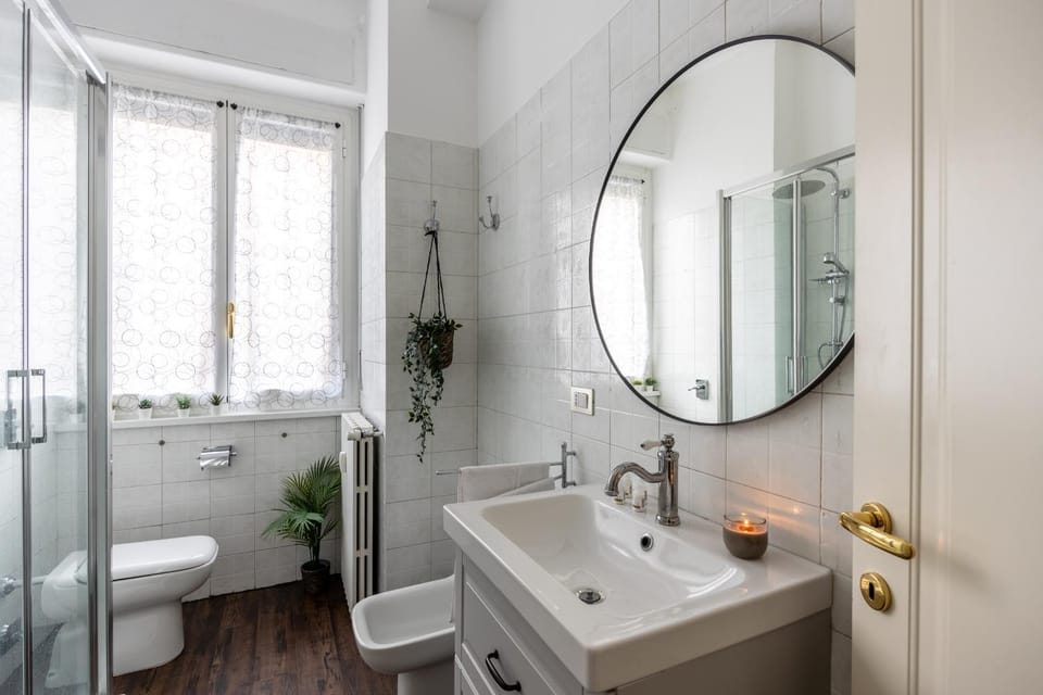 Shower, Bathroom