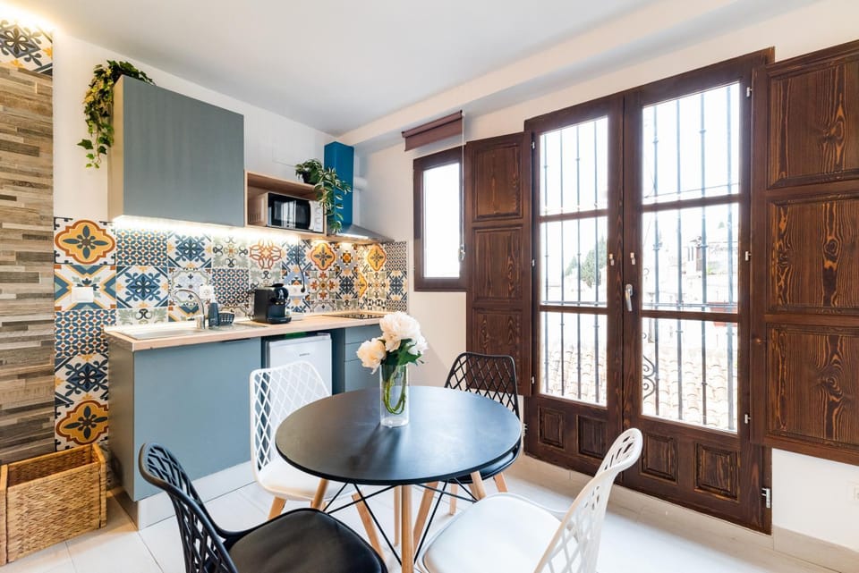 Reyes Albaicín Apartment in Granada