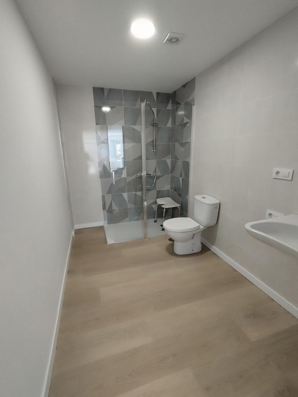 Apartamentos y estudios EL CENTRO Apartment in Cantabria