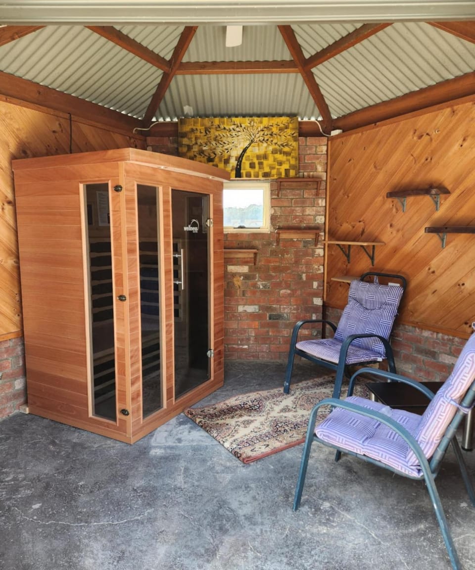 Seating area, Pool view, sunbed