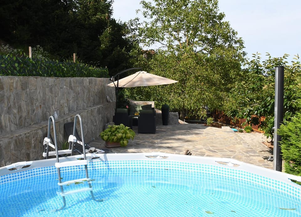 Garden, Balcony/Terrace, Pool view, Swimming pool