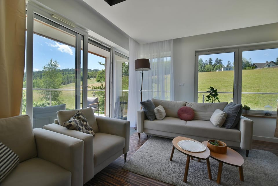 View (from property/room), Balcony/Terrace, Living room, Garden view