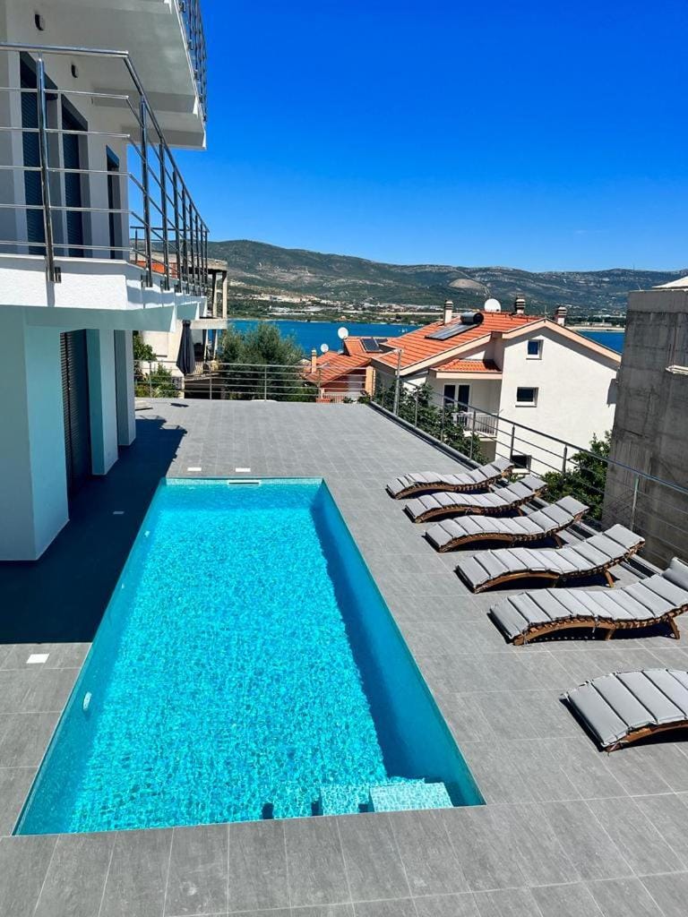 Palace Deluxe Apartment in Trogir
