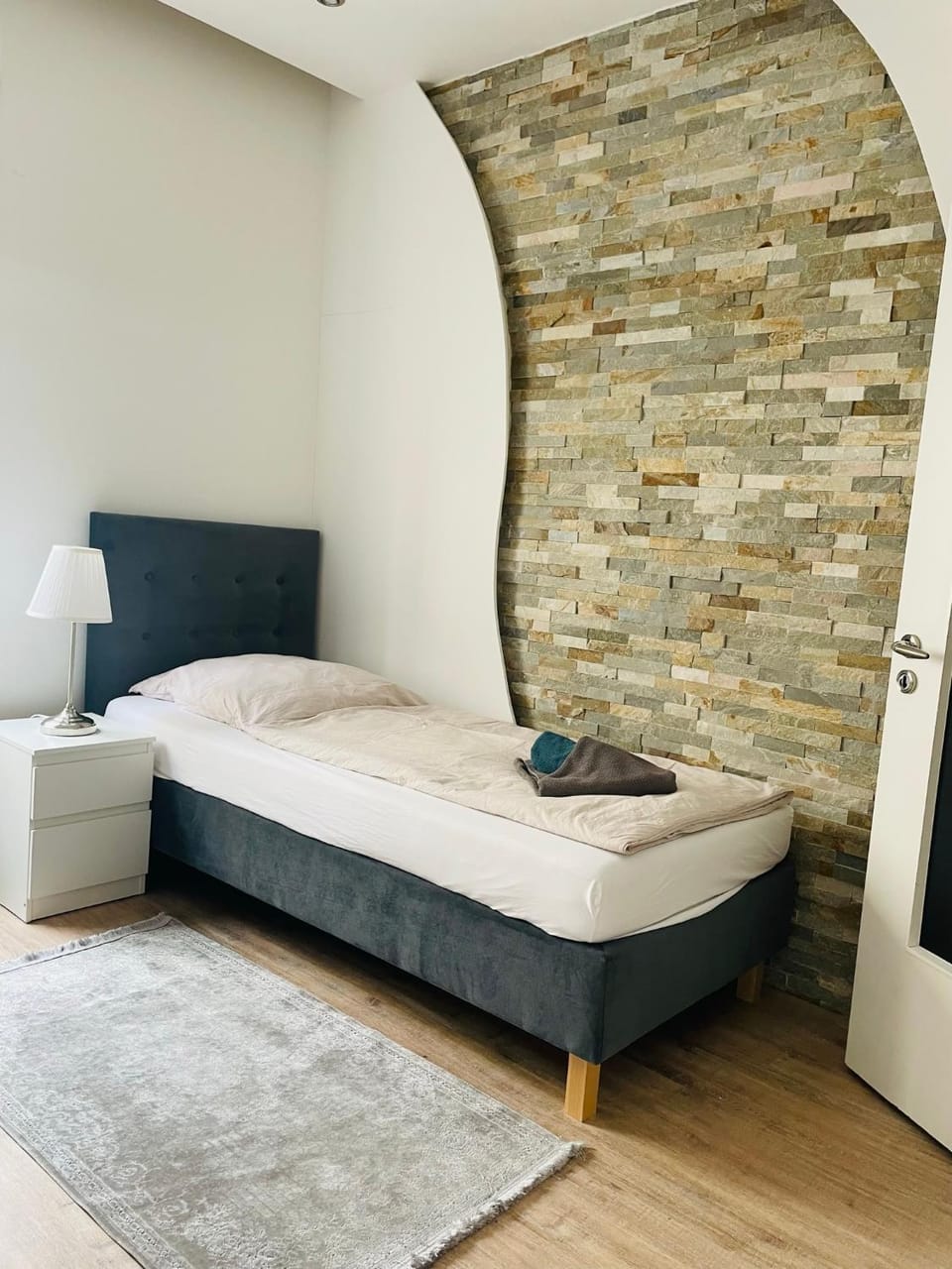 Bed, Living room, Bedroom